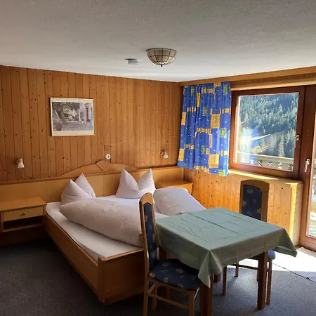 Gaestehaus Kleinheinz Lägenhet